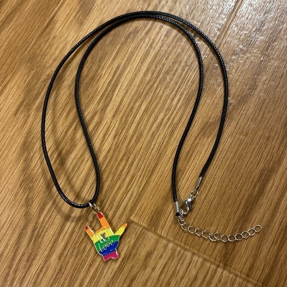 Rainbow "I Love You" Hand Symbol Enamel Pendant Necklace Pride Flag LGBTQ Unisex - Picture 3 of 7